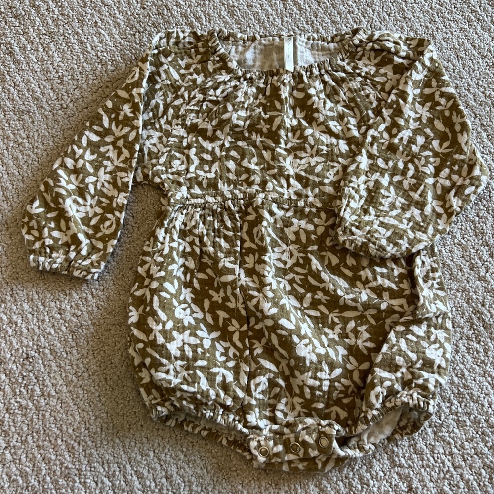 Rylee + Cru Size 2-3 Romper